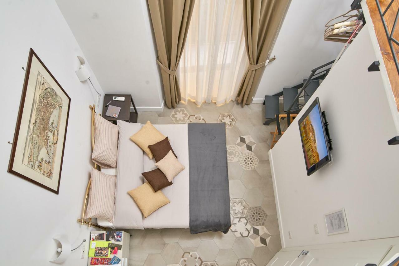 A Casa Del Principe Lt Bed & Breakfast Наполи Екстериор снимка